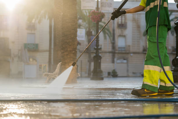 Best Parking Lot and Garage Cleaning  in South Lyon, MI